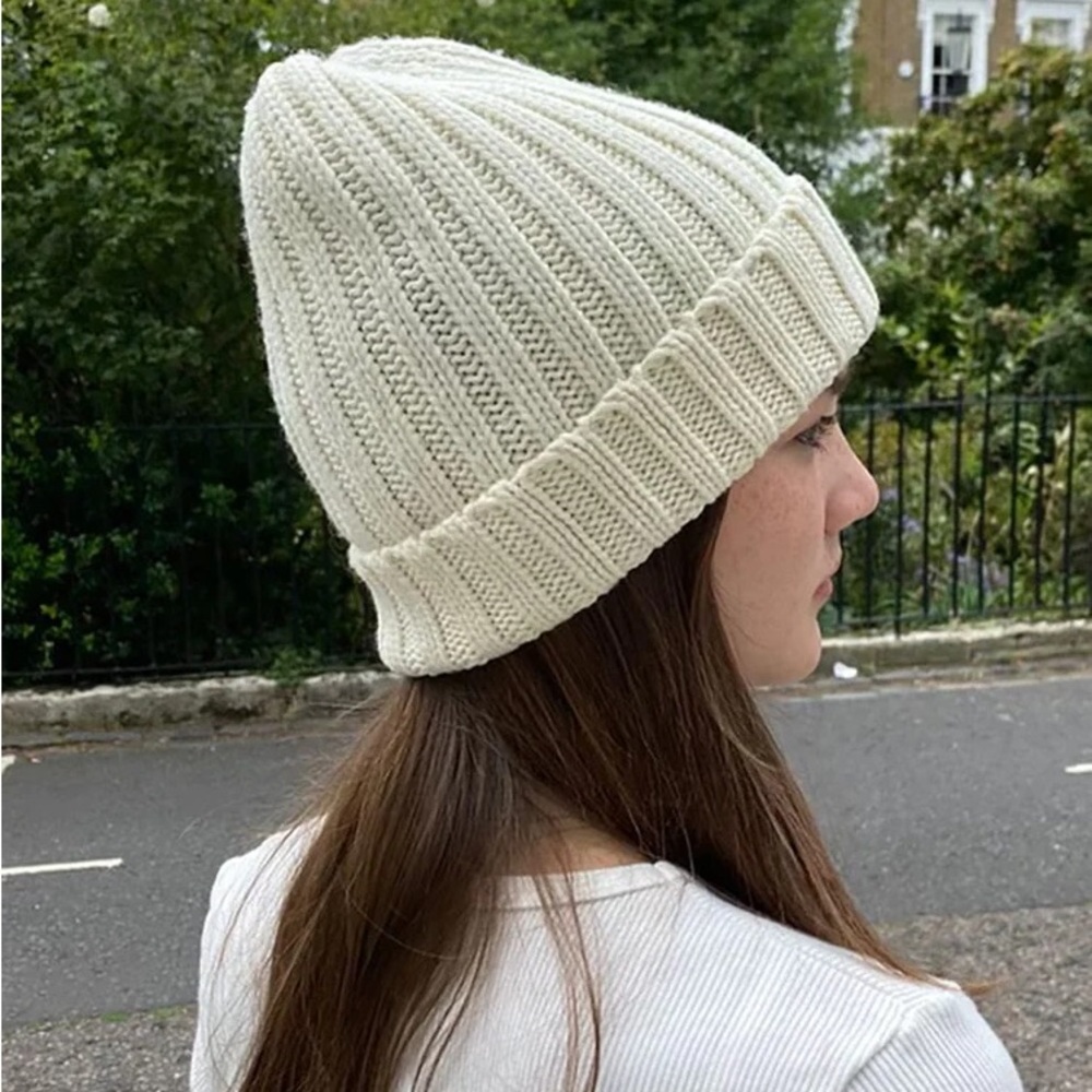 Brandy Melville Cream Knit Beanie
